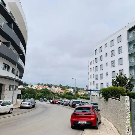 Apartment Modern Flat Near Lisbon With Garage