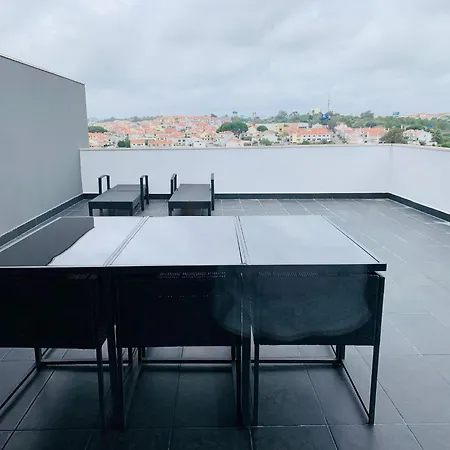Modern Flat Near Lisbon With Garage Apartment *